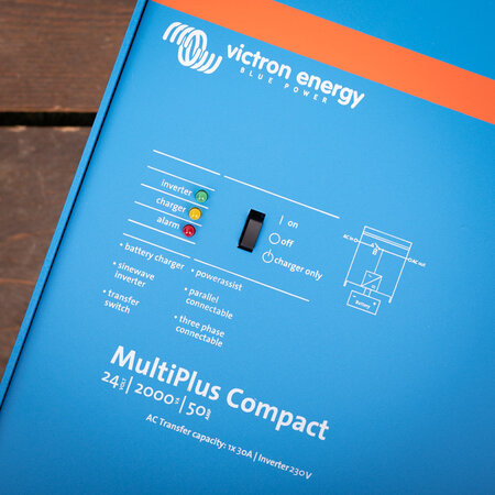 Victron MultiPlus C 24/2000/50-30