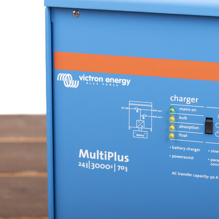 Victron MultiPlus 24/3000/70-50