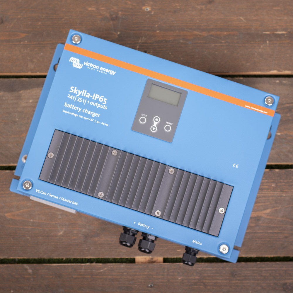 Skylla IP65 24/35 (1+1) 120-240V