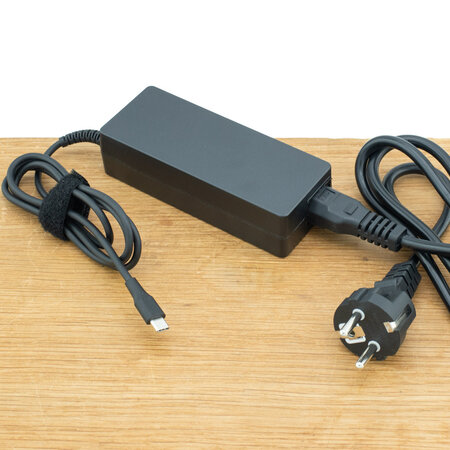 CoreParts USB-C Power lader AC Adapter 87W PD 3.0 met EU netsnoer (C5/C6 Schuko)