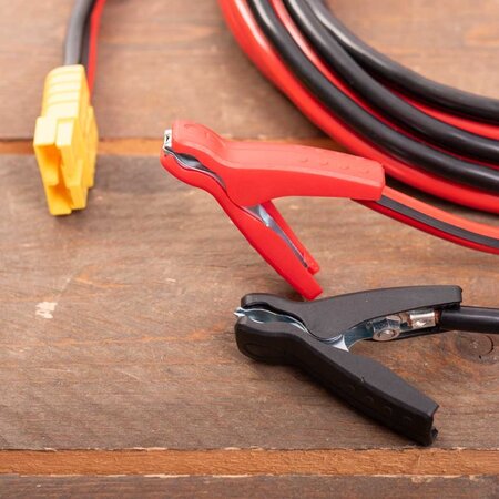 GYS acculader met voeding GYSFLASH 53.24 CNT FV | USB / SMC | 100A | 5M kabels | Muurbevestiging