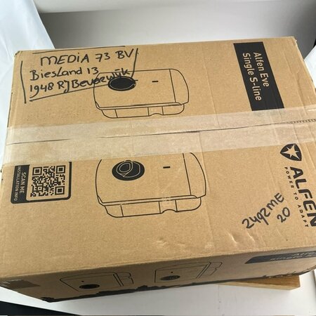 Alfen  Eve Single S-line - 3 x 16A (11kW) - Loadbalancing - Socket - Retour