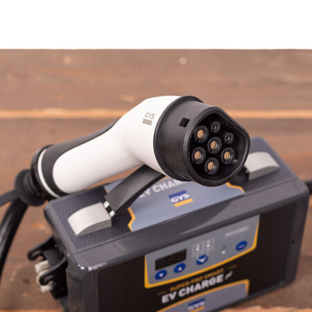 GYS Super Pro Smart Mobiele lader type 2 - tot 3 fase 32A - 6 meter