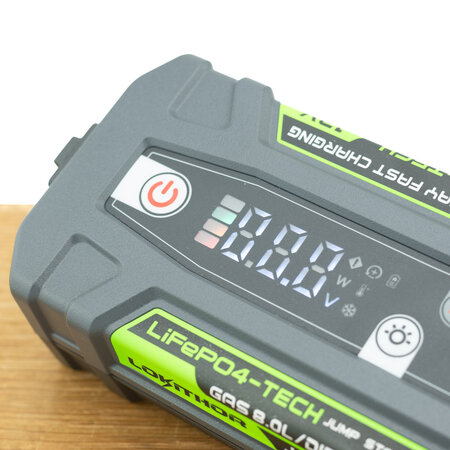 Lokithor J2250 Pro Jumpstarter 2.250A