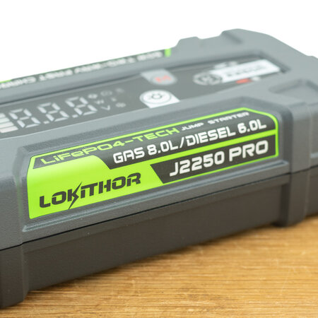 Lokithor J2250 Pro Jumpstarter 2.250A