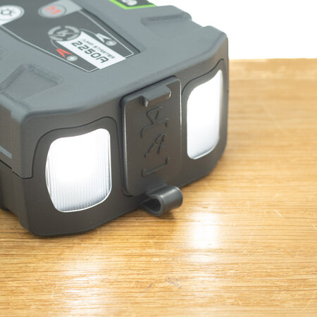 Lokithor J2250 Pro Jumpstarter 2.250A