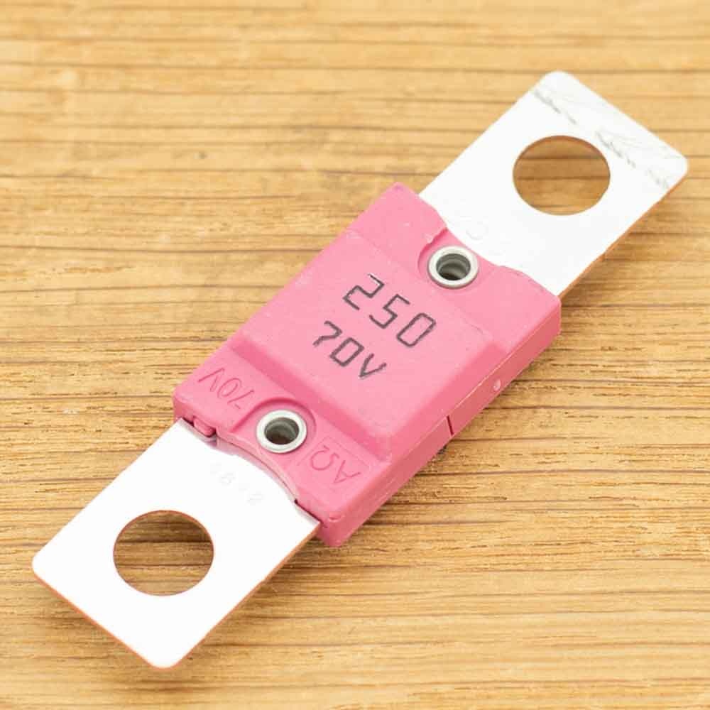 Schroefzekering 250A MEGA - Maximaal 70V