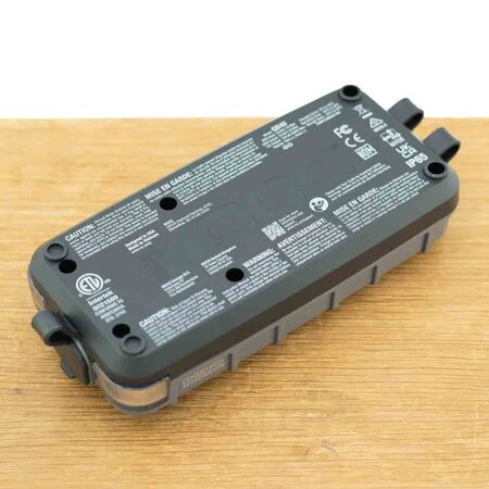 Noco Genius GB40 Lithium Plus Jumpstarter 1000A