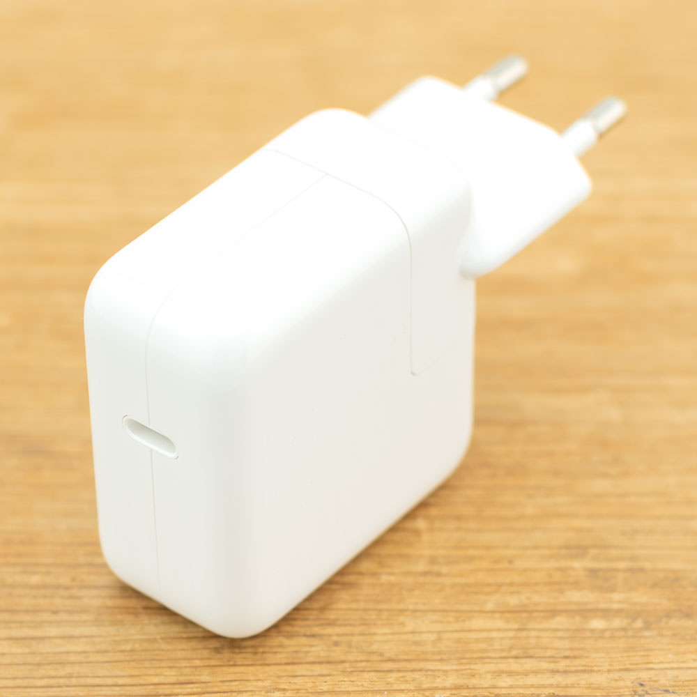 Apple USB-C AC Adapter 30W