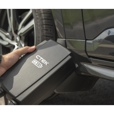 CTEK Njord Go Mobiele lader type 2 naar CEE inclusief Wall Hanger - 3 fase 16A - 6,5 meter