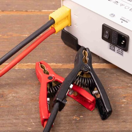 GYS acculader met voeding GYSFLASH 101.12 CNT | USB / SMC | 100A | 2.5M kabels