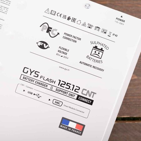 GYS acculader met voeding GYSFLASH 125.12 CNT FV | USB / SMC | 120A | 5M kabels