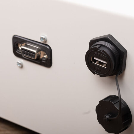 GYS acculader met voeding GYSFLASH 53.48 CNT FV | USB / SMC | 100A | 5M kabels | Muurbevestiging