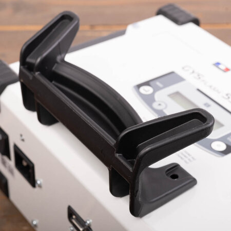 GYS acculader met voeding GYSFLASH 53.48 CNT FV | USB / SMC | 100A | 5M kabels | Muurbevestiging