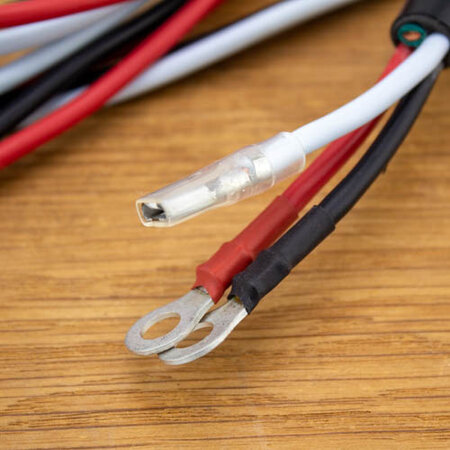 Delta-Q IC900 24V/ 37A Acculader IP66