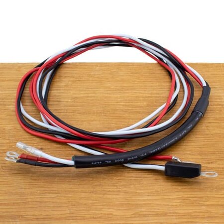 Delta-Q IC900 24V/ 37A Acculader IP66 - CAN-Bus
