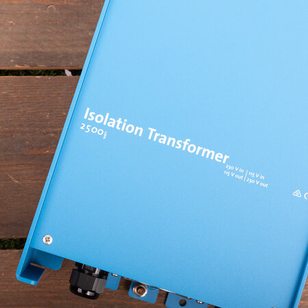 Victron scheidingstransformator 2500W 115/230V