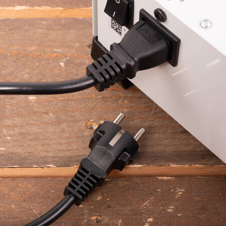 GYS acculader met voeding GYSFLASH 121.12 CNT FV | USB / SMC | 120A | 5M kabels