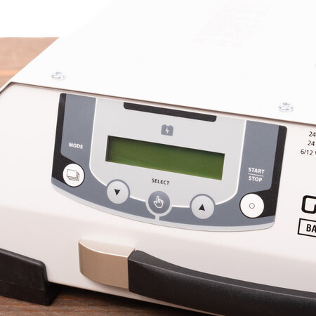 GYS acculader met voeding GYSFLASH 101.24 CNT FV | USB / SMC | 100A | 5M kabels