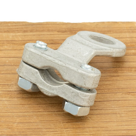 Kabeloog Messing Vertind 35mm2 Ø10mm Schroefaansluiting