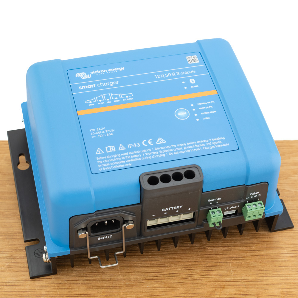 Phoenix Smart lader 12/50 (3) IP43