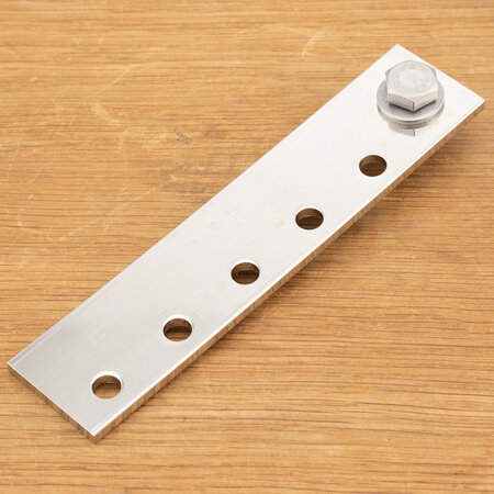 Victron Busbar voor 5x CIP100200100 zekeringhouders