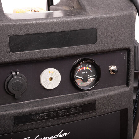 Schumacher SOS Trolley 12V/24V 2000/1000CA