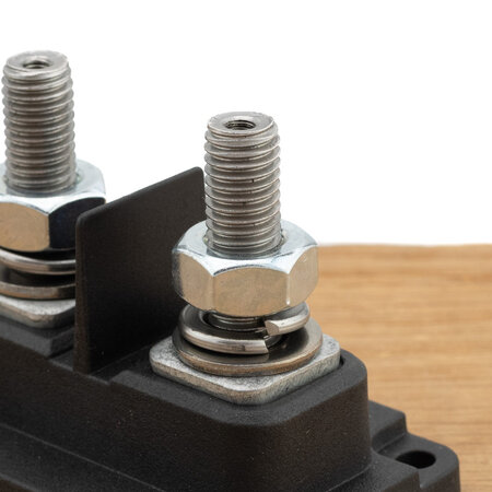 TBS DCM 2xM10 Dual Stud 60V - Dubbel Verdeelpunt