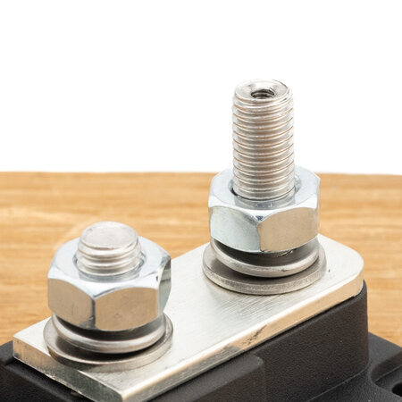 TBS DCM Zekeringhouder voor Class T zekering 450 - 600A - M10