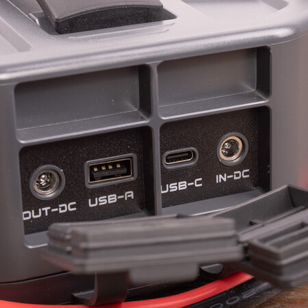 Lokithor J3250 Pro Jumpstarter 3.250A