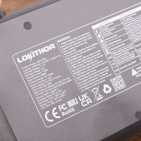 Lokithor JA301 Pro Jumpstarter 2500A + Luchtcompressor