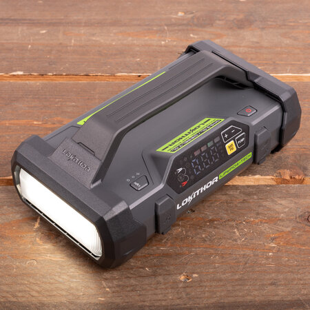 Lokithor JA3000 Pro Jumpstarter 3000A + Luchtcompressor