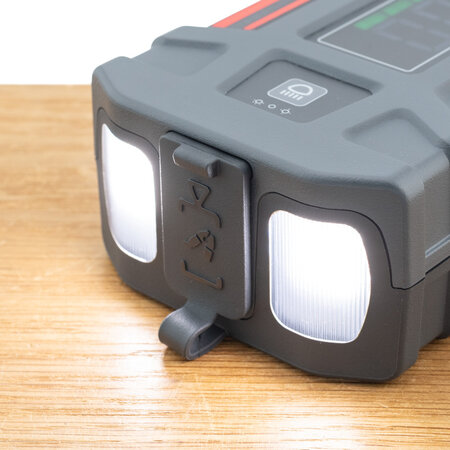 Lokithor J401X Jumpstarter 2500A