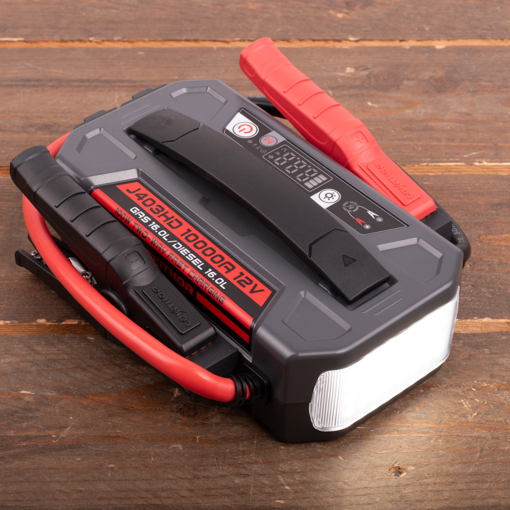 J403HD Jumpstarter 10.000A
