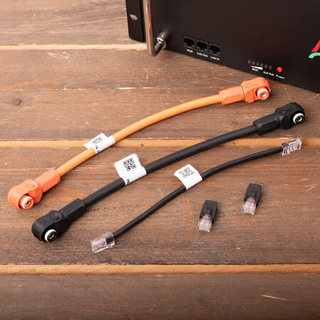 Ampace SP5000L 48V 4,8kWh Inclusief Kabelset