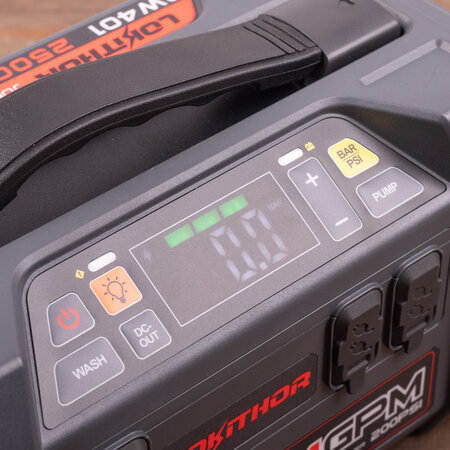 Lokithor AW401 Jumpstarter 2500A + Luchtcompressor + Waterpomp