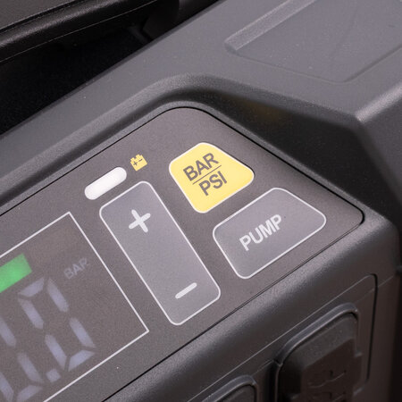 Lokithor AW401 Jumpstarter 2500A + Luchtcompressor + Waterpomp