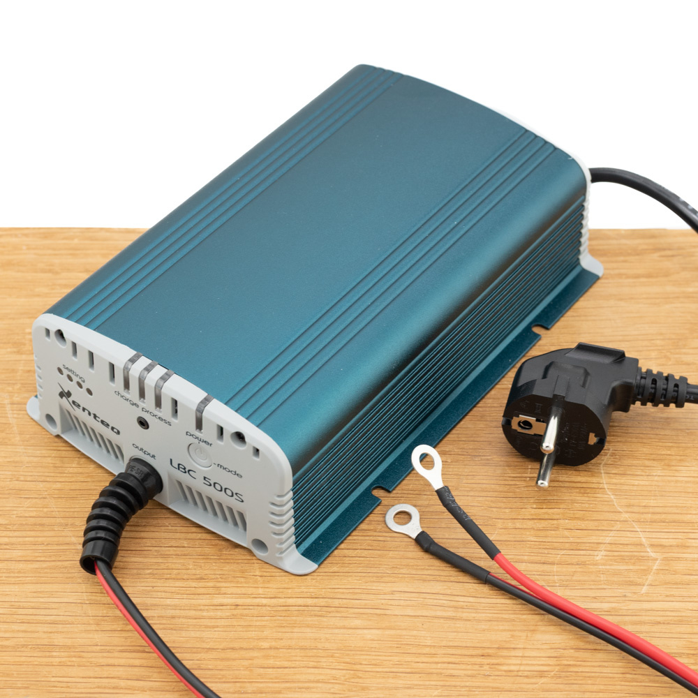 LBC 524-5S 24V 5A