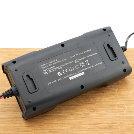 ABSAAR Smartlader EVO 6.0 6A 12/24V