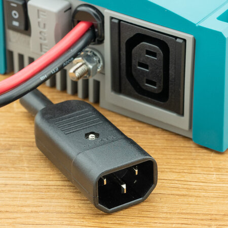 Mastervolt AC Master 24/300 IEC (230 V)