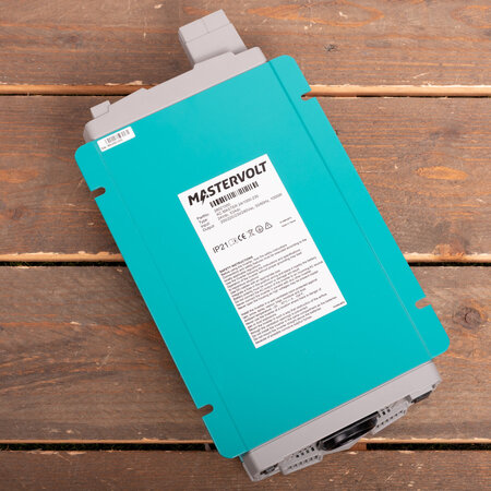 Mastervolt AC Master 24/1000 IEC (230 V)