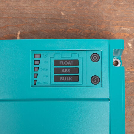 Mastervolt ChargeMaster 12/25-3