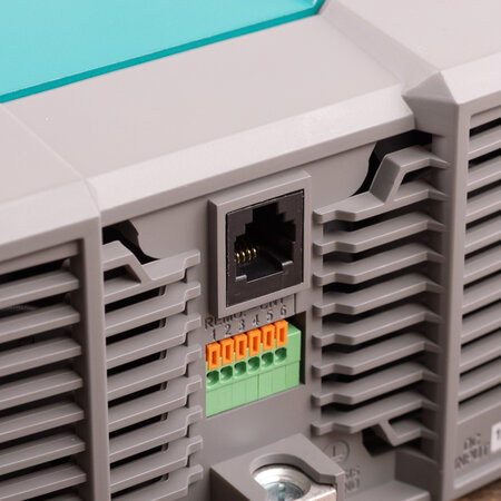 Mastervolt AC Master 12/1500 IEC (230 V)