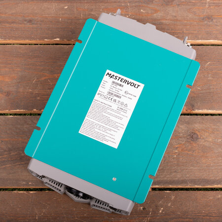 Mastervolt AC Master 12/1500 IEC (230 V)