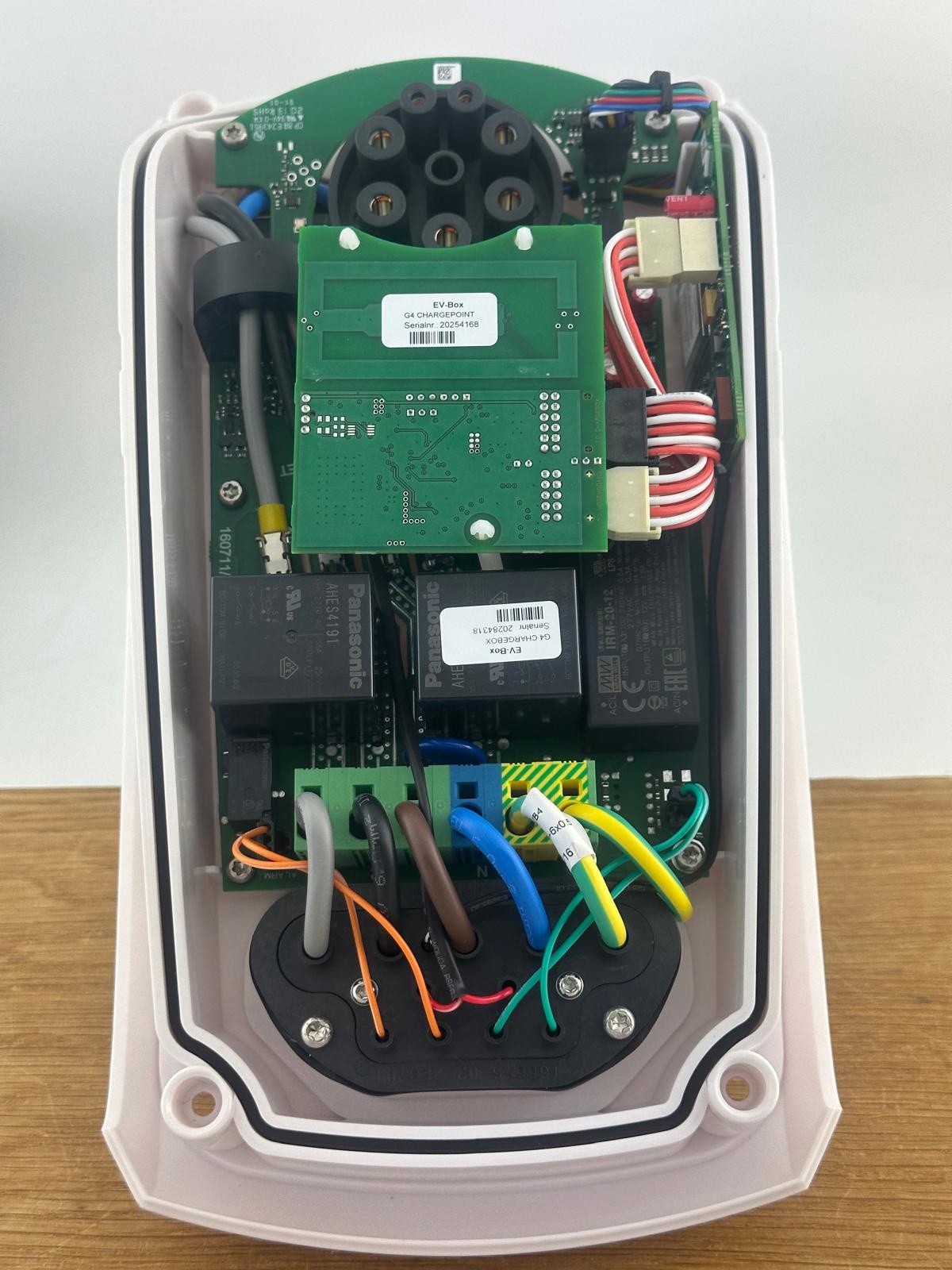 Behuizing voor Elvi met vaste laadkabel Wit