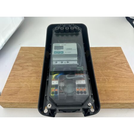 EVBox Behuizing voor Backplate van Elvi met vaste laadkabel Wit