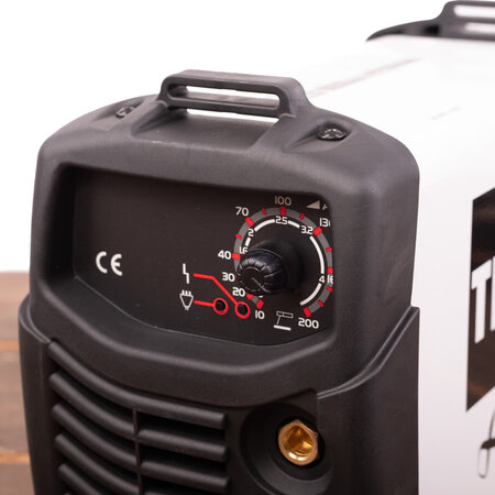 Telwin Infinity 200 MMA/ TIG inverter lasapparaat 230V ACD