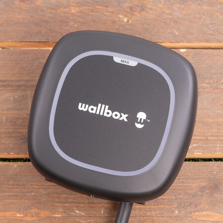 Wallbox Pulsar Max 22 kW - Complete Kit met P1 Poort meter - EV Laadstation Zwart type 2 met vaste rechte laadkabel