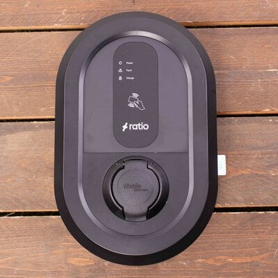 Ratio io6 Pro Laadstation Socket 3 fase 16-32A - MID Meter