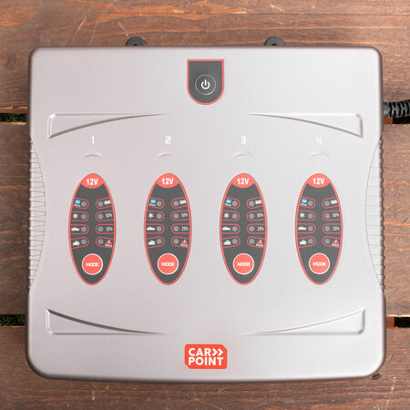 Carpoint 4X4 druppellader 12V 4A | 4 uitgangen met 4A